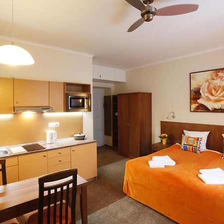 Anyday Apartments Praha Bagian luar foto