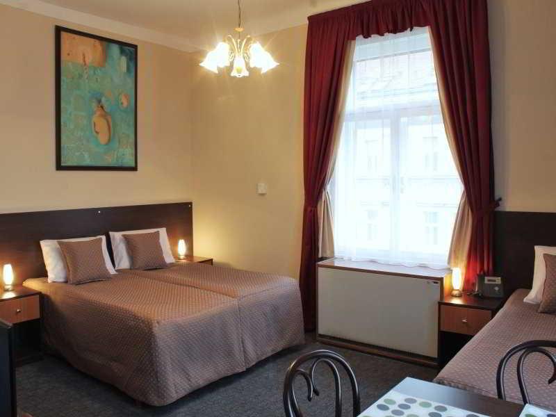 Anyday Apartments Praha Bagian luar foto